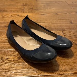 Banana Republic Abby Women’s Shoes in Indigo